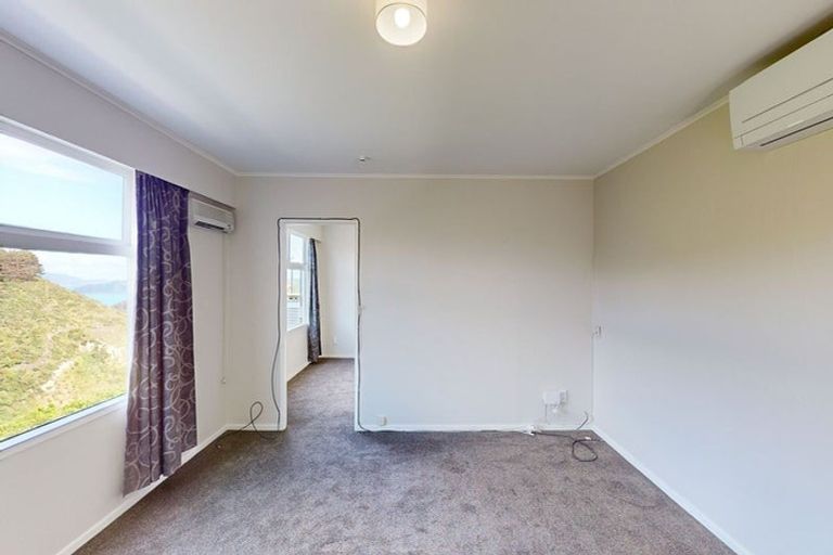 Photo of property in 25f1 Kitchener Terrace, Johnsonville, Wellington, 6037