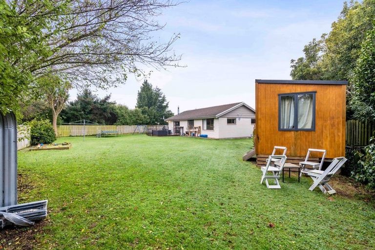 Photo of property in 16 Torlesse Crescent, Darfield, 7510