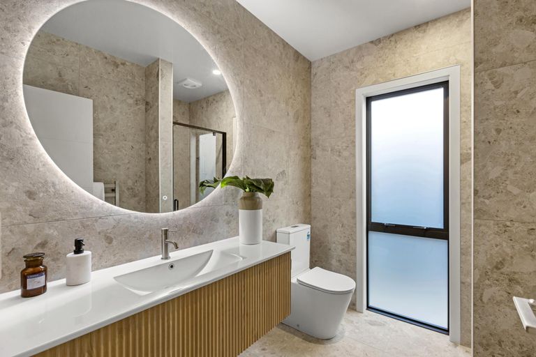 Photo of property in 1/15 Anurangi Rise, Peacocke, Hamilton, 3206