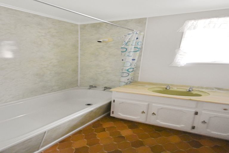 Photo of property in 45 Tekapo Drive, Twizel, 7901