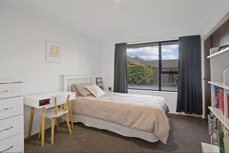Photo of property in 14 Melissa Place, Burnside, Christchurch, 8042
