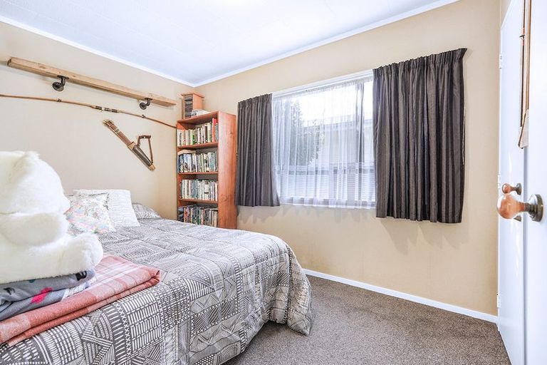 Photo of property in 24 Enfield Street, Nawton, Hamilton, 3200