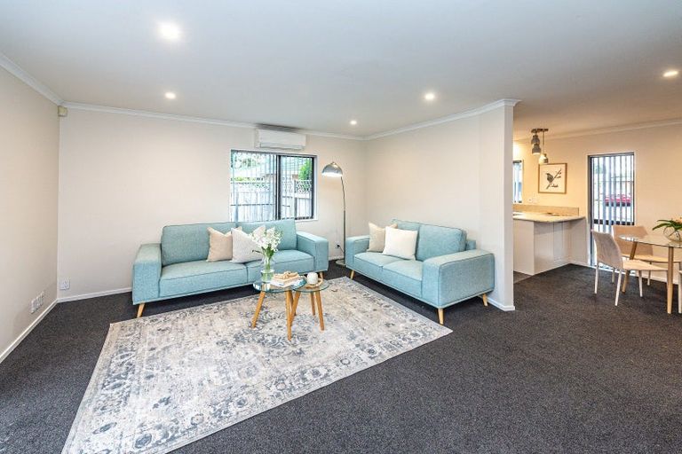 Photo of property in 1 Loader Place, Tawhero, Whanganui, 4501