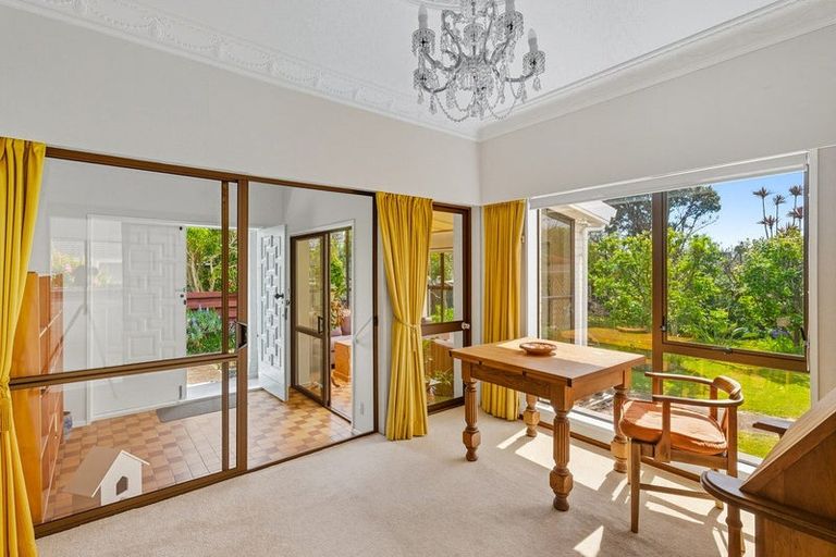 Photo of property in 51 Ngaio Road, Waikanae, 5036