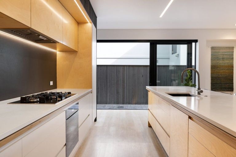 Photo of property in 56b Campbell Road, Mount Maunganui, 3116