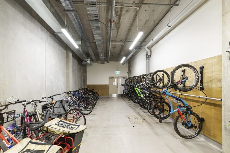 Photo of property in Royal Court Apartments, 1193unit Hinemoa Street, Rotorua, 3010