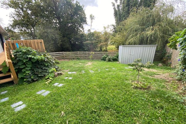 Photo of property in 12a June Place, Torbay, Auckland, 0630