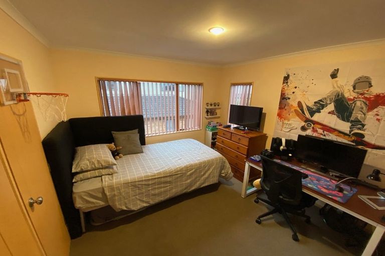 Photo of property in 165 Cyril French Drive, Flat Bush, Auckland, 2016
