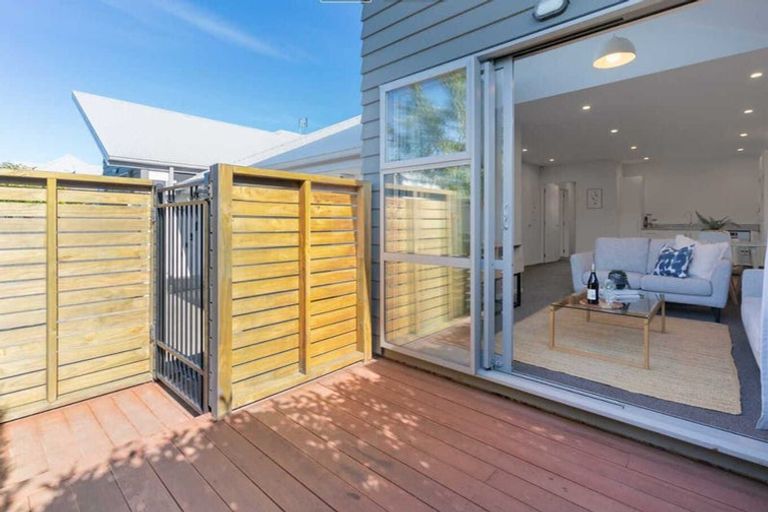 Photo of property in 70 Canon Street, St Albans, Christchurch, 8014