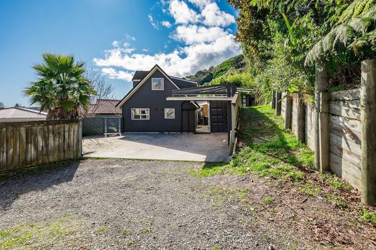 Photo of property in 95 Elizabeth Street, Waikanae, 5036