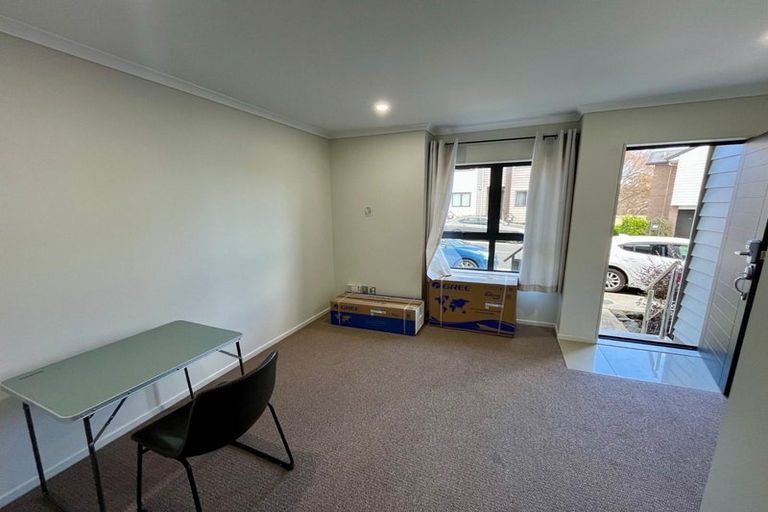 Photo of property in 5/5 Wallson Crescent, Wiri, Auckland, 2104