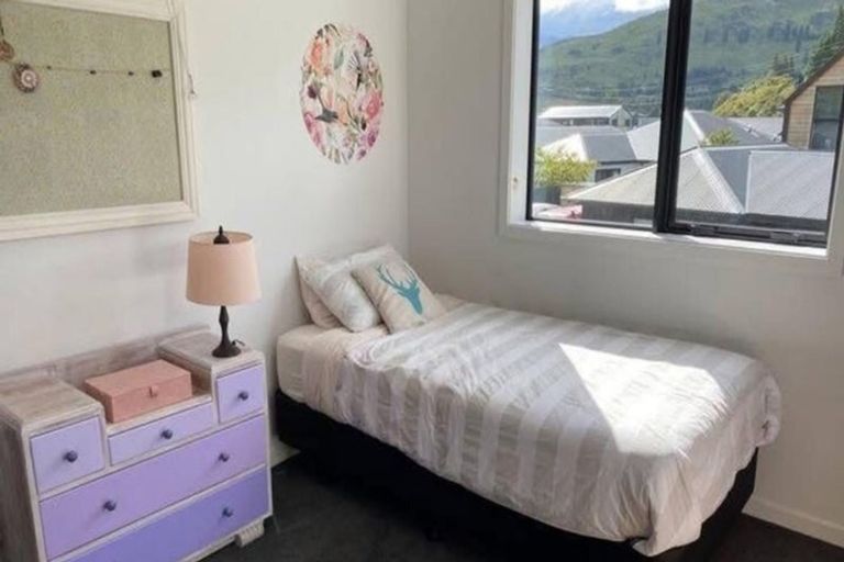 Photo of property in 70 Toni's Terrace, Lower Shotover, Queenstown, 9304