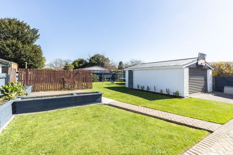 Photo of property in 87 Blankney Street, Hornby, Christchurch, 8042
