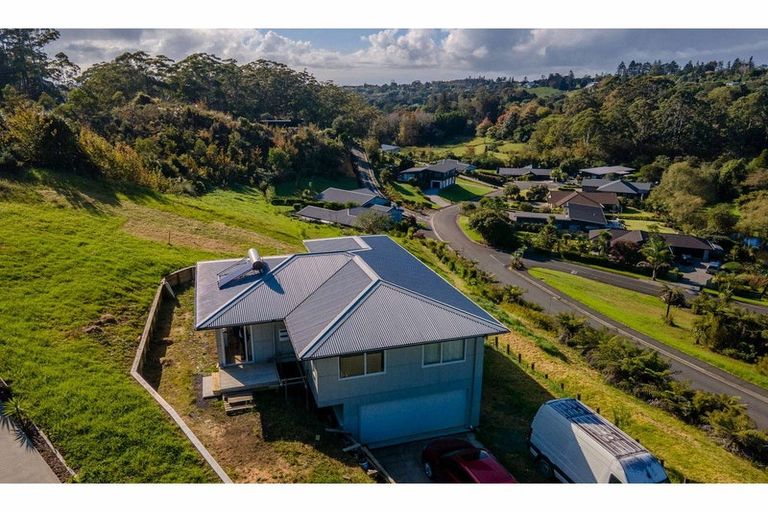 Photo of property in 25 Alderton Drive, Kerikeri, 0230
