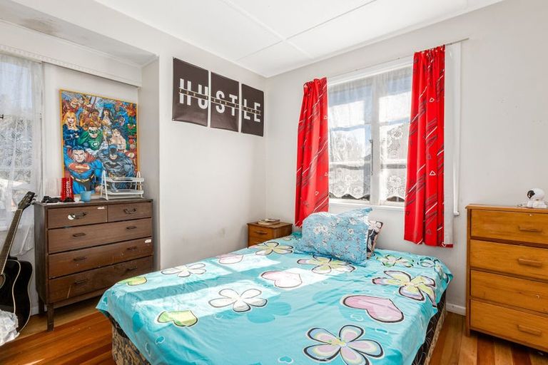 Photo of property in 78 Chapman Crescent, Naenae, Lower Hutt, 5011