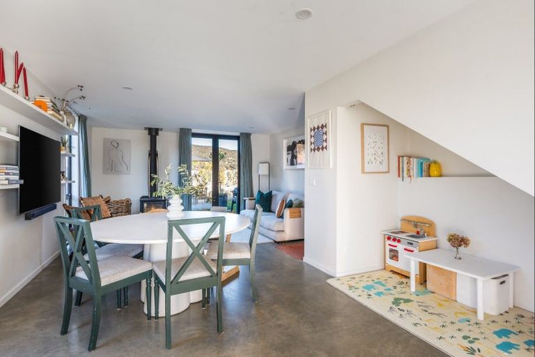 Photo of property in 8 Glen Dene Crescent, Wanaka, 9305