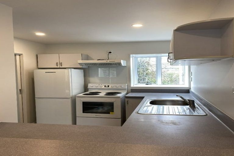 Photo of property in 2/179 Riccarton Road, Riccarton, Christchurch, 8041