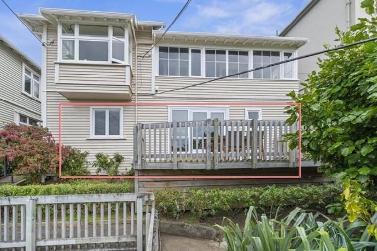 Photo of property in 15 Fitzroy Street, Wadestown, Wellington, 6012