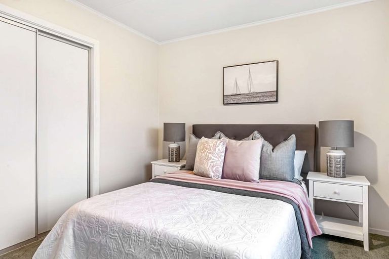 Photo of property in 14 Harriet Place, Spotswood, New Plymouth, 4310