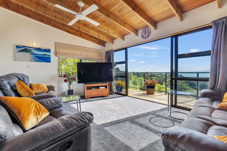 Photo of property in 18 Bay View Road, Cable Bay, 0420