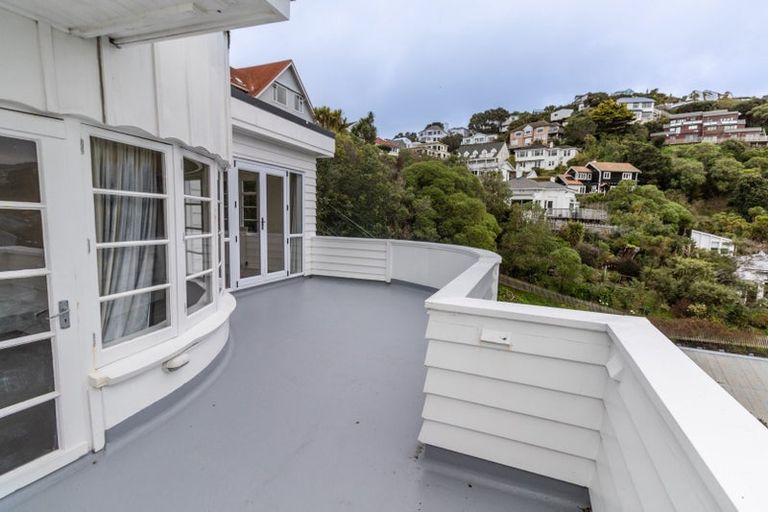 Photo of property in 29a Grass Street, Roseneath, Wellington, 6011