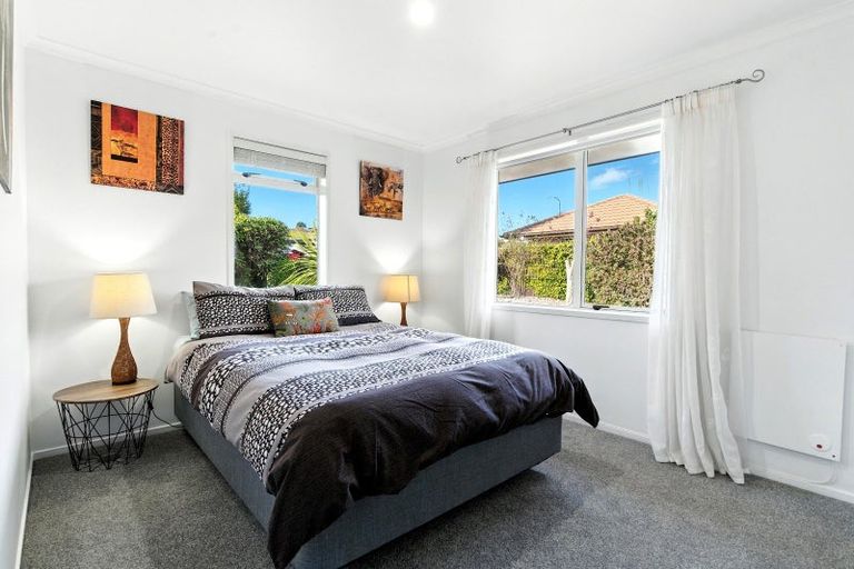 Photo of property in 32 Rosella Drive, Welcome Bay, Tauranga, 3112