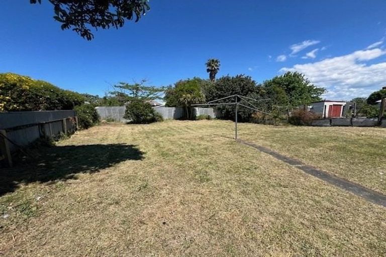 Photo of property in 682 Childers Road, Elgin, Gisborne, 4010