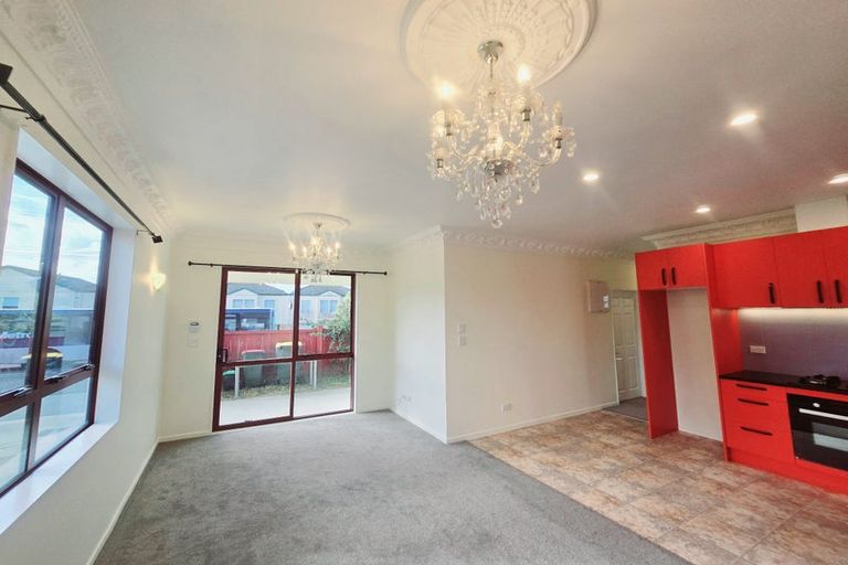 Photo of property in 3/48 Pooks Road, Ranui, Auckland, 0612