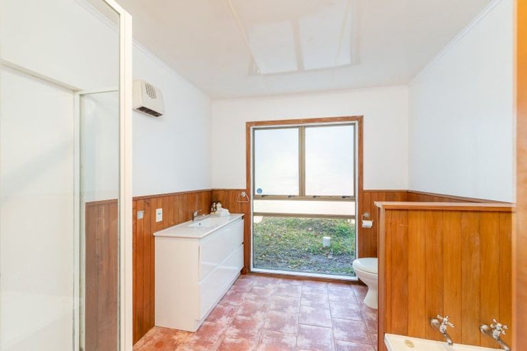 Photo of property in 1 Avian Crescent, Blue Mountains, Upper Hutt, 5371