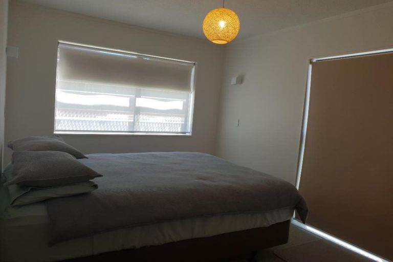 Photo of property in 10a Shastri Terrace, Khandallah, Wellington, 6035