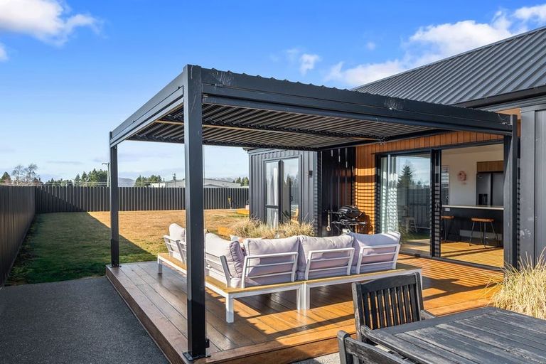 Photo of property in 15 Aoraki Crescent, Twizel, 7901