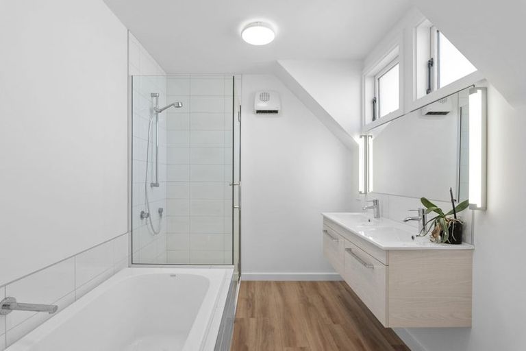 Photo of property in 39 Clifford Avenue, Merivale, Christchurch, 8014