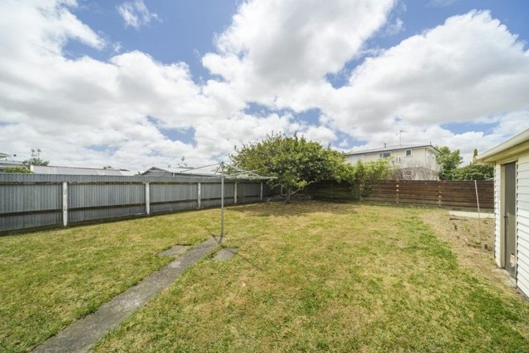 Photo of property in 37 Karamea Crescent, Kelvin Grove, Palmerston North, 4414