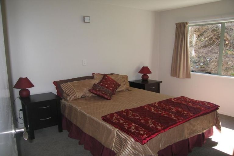 Photo of property in 14a Williams Street, Sunshine Bay, Queenstown, 9300