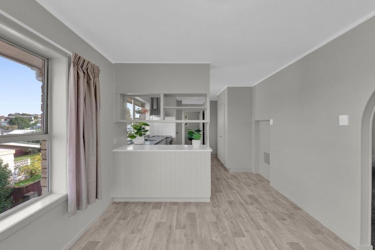 Photo of property in 15 Maple Avenue, Dinsdale, Hamilton, 3204