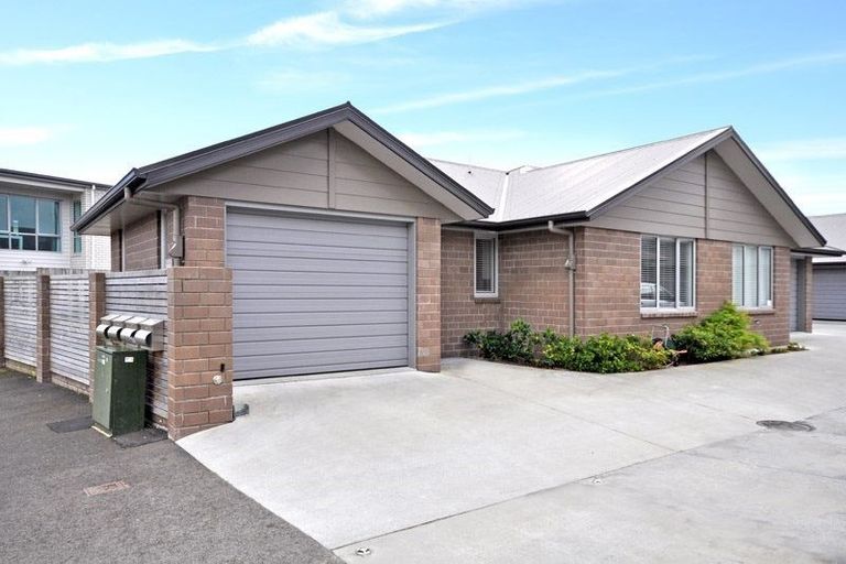 Photo of property in 27u1 Jones Crescent, Melville, Hamilton, 3206