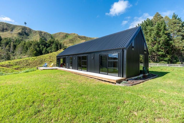 Photo of property in 103 Brown Road, Taharoa, 3988