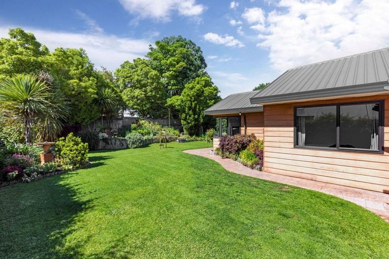 Photo of property in 7 Penlington Place, Havelock North, 4130