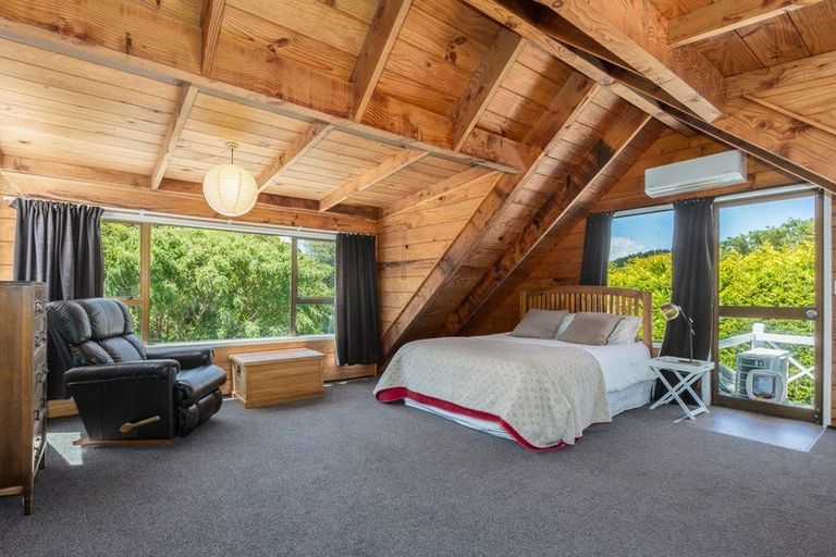 Photo of property in 87b Joseph Banks Drive, Whitby, Porirua, 5024