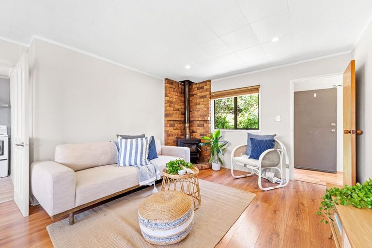 Photo of property in 7 Kauri Road, Stanmore Bay, Whangaparaoa, 0932