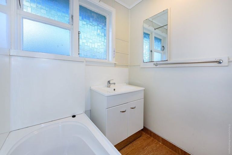 Photo of property in 248 Hendersons Road, Hoon Hay, Christchurch, 8025