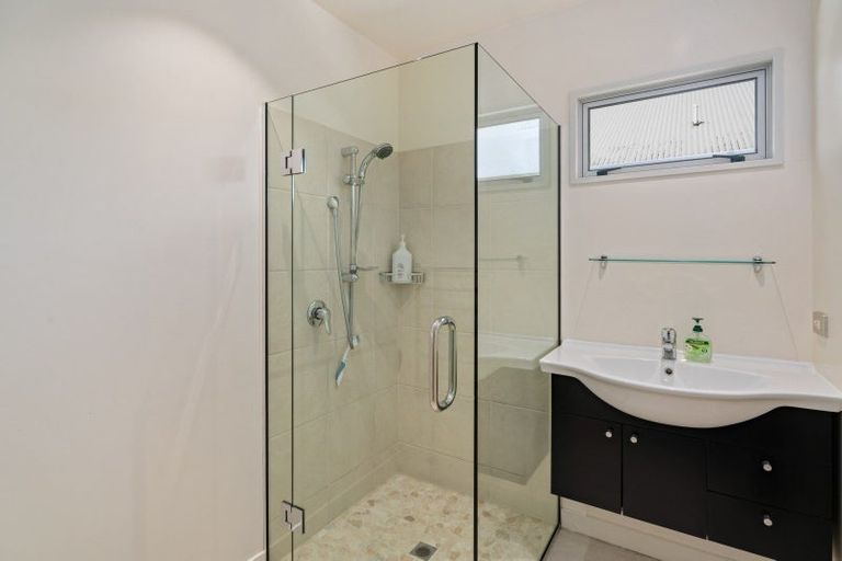 Photo of property in 12 Jessies Crescent, Wanaka, 9305