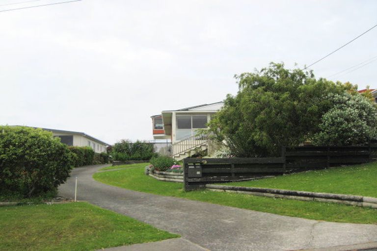 Photo of property in 9a Monyash Road, Manly, Whangaparaoa, 0930