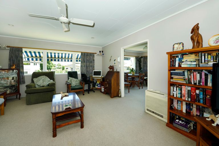 Photo of property in 34 Fergusson Street, Stoke, Nelson, 7011