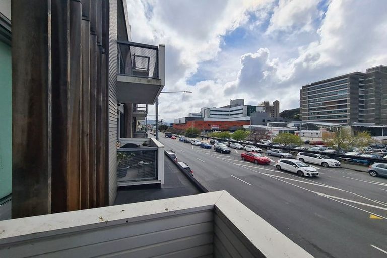 Photo of property in Masina Apartments, 111/80u Riddiford Street, Newtown, Wellington, 6021