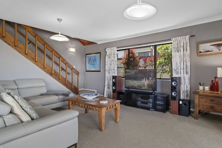 Photo of property in 217b Bellevue Road, Bellevue, Tauranga, 3110