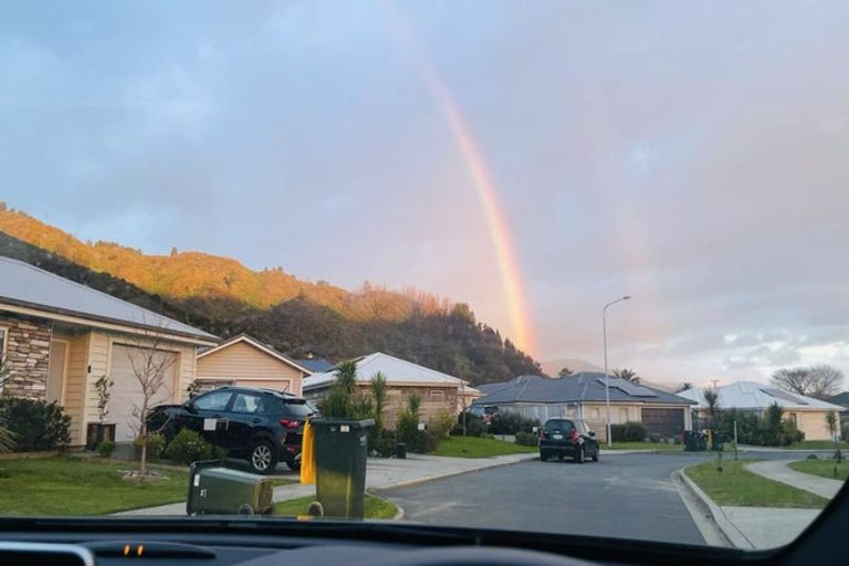 Photo of property in 3 Henrietta Maxwell Grove, Wainuiomata, Lower Hutt, 5014