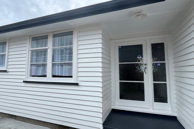 Photo of property in 69 Thackeray Street, Trentham, Upper Hutt, 5018