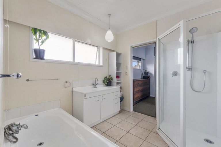 Photo of property in 137 Tauhara Road, Tauhara, Taupo, 3330