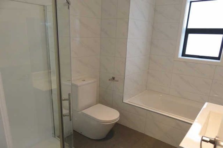 Photo of property in 2u6 Rosalind Street, Deanwell, Hamilton, 3206